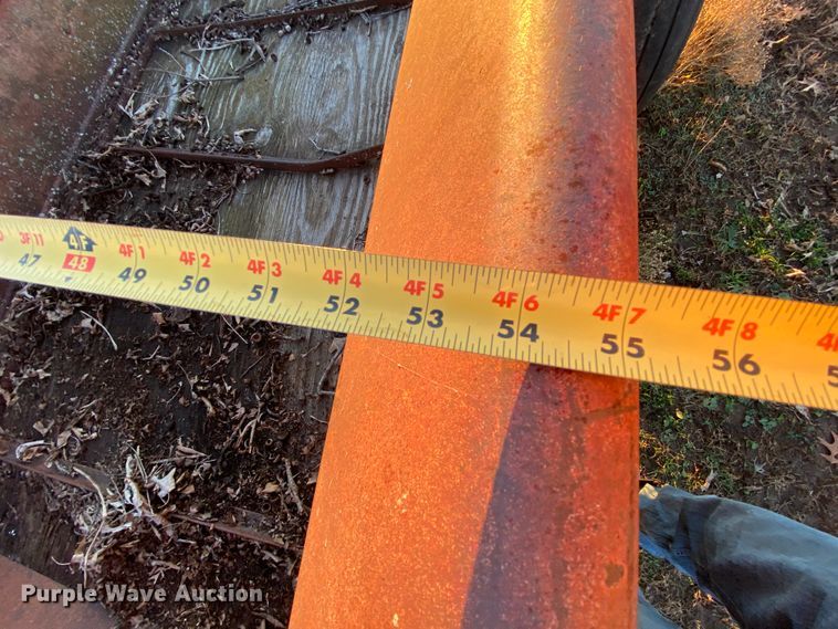 image for item EL9586 New Holland 328 manure spreader