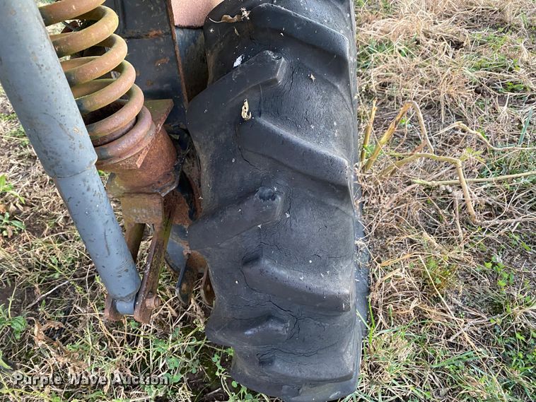 image for item EL9587 Melroe SpraCoupe 220  sprayer