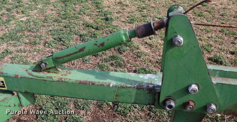 image for item EO9851 John Deere 3955 five bottom switch plow