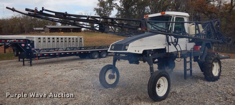 image for item EY9022 SpraCoupe 3430  sprayer