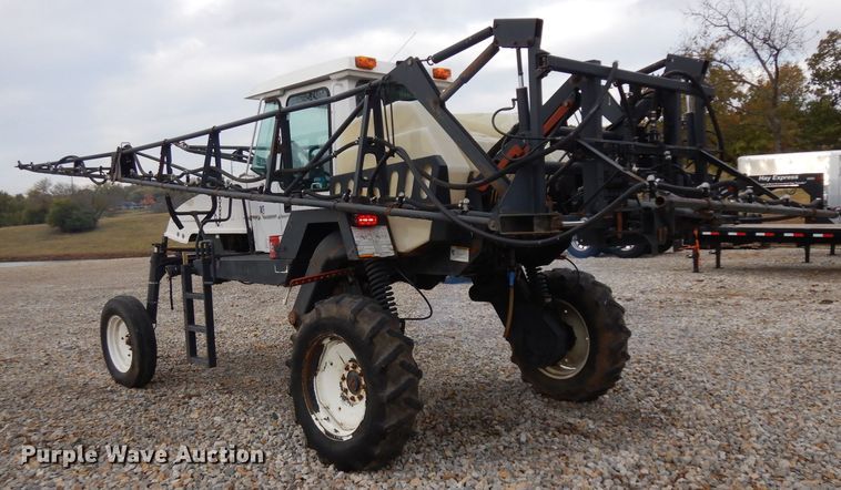 image for item EY9022 SpraCoupe 3430  sprayer
