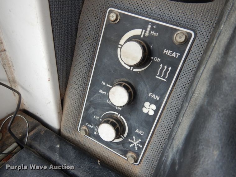 image for item EY9022 SpraCoupe 3430  sprayer