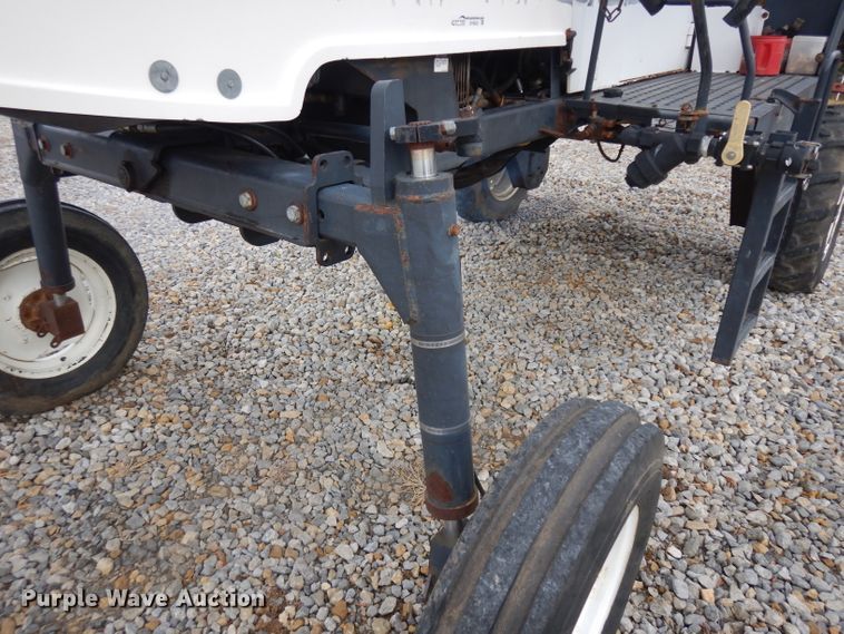 image for item EY9022 SpraCoupe 3430  sprayer