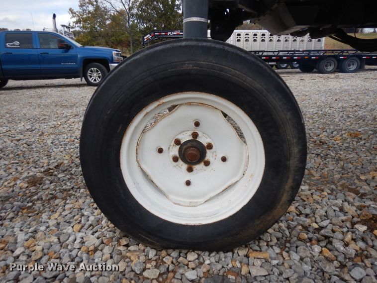 image for item EY9022 SpraCoupe 3430  sprayer