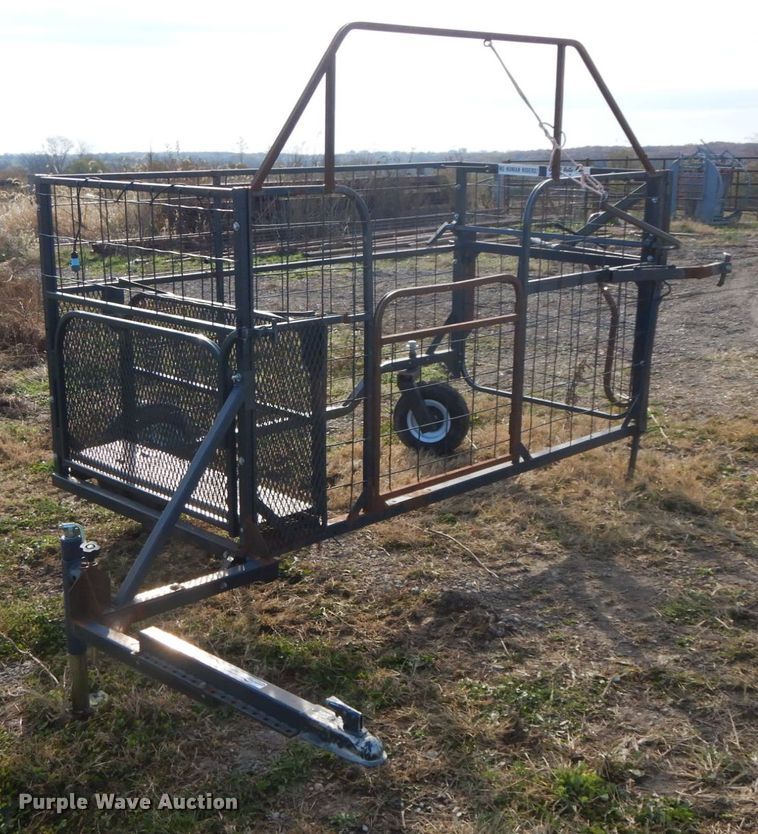 image for item FG9630 Safety zone calf catcher