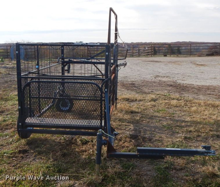 image for item FG9630 Safety zone calf catcher