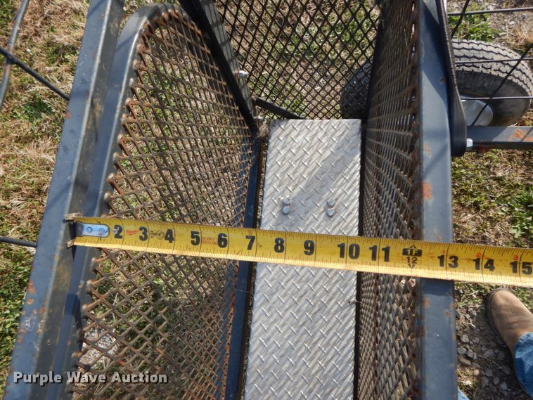 image for item FG9630 Safety zone calf catcher