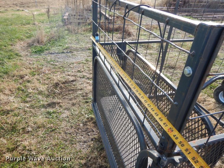 image for item FG9630 Safety zone calf catcher