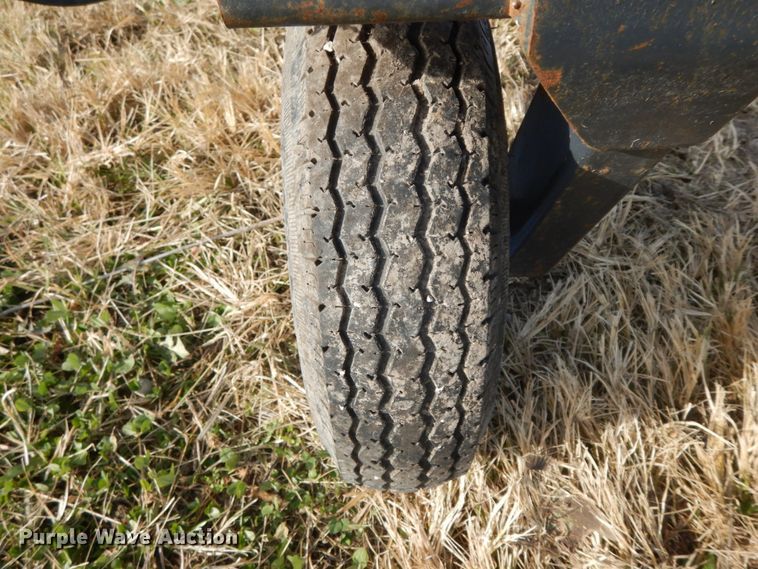 image for item FG9630 Safety zone calf catcher