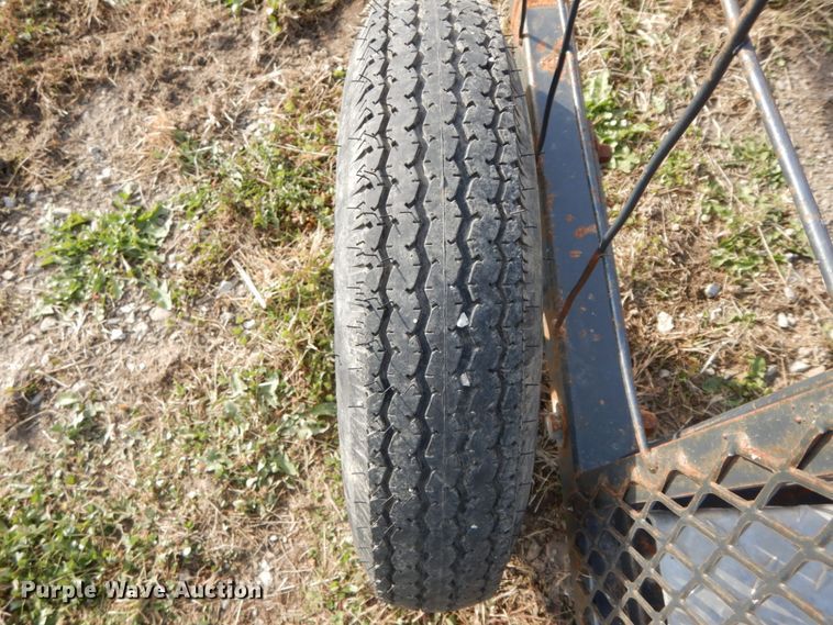 image for item FG9630 Safety zone calf catcher