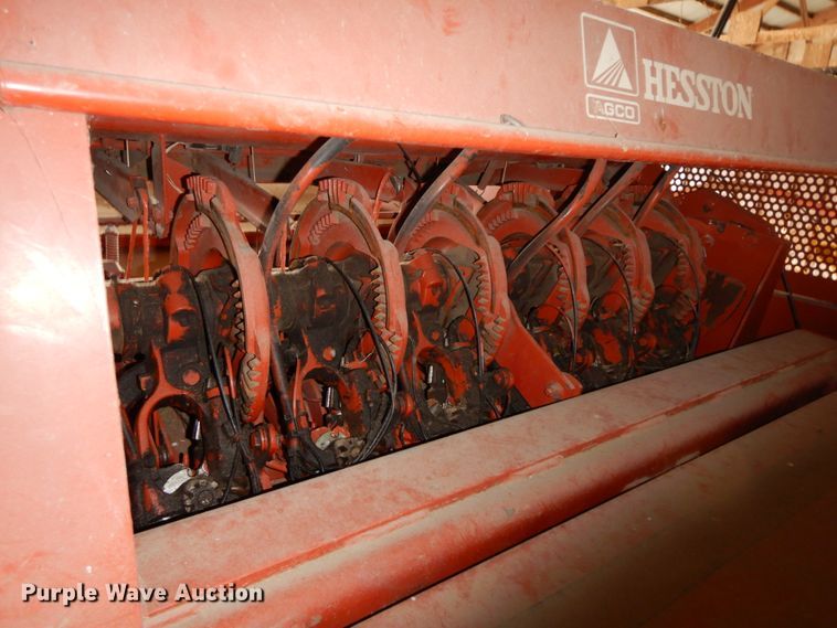 image for item FG9633 2004 AGCO 4910  large square baler