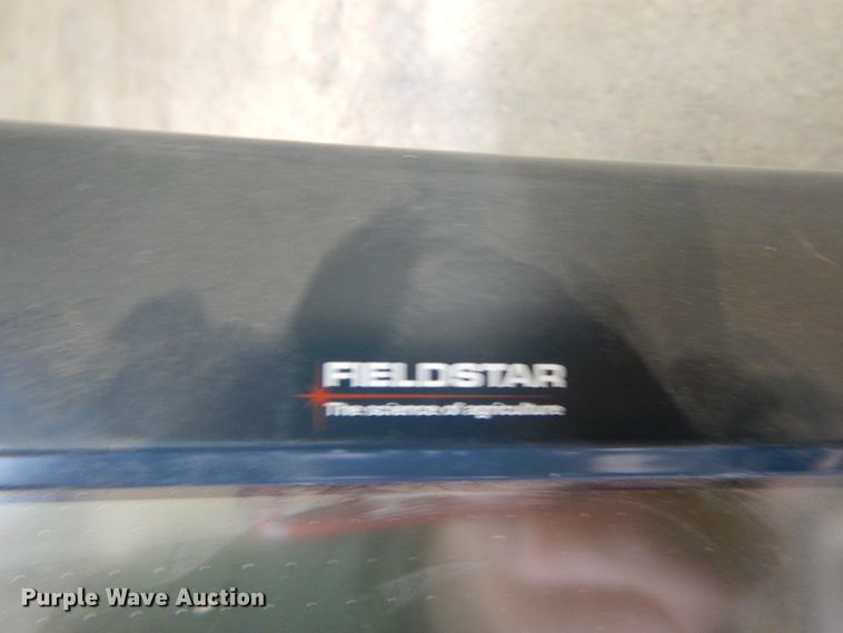 image for item FG9633 2004 AGCO 4910  large square baler