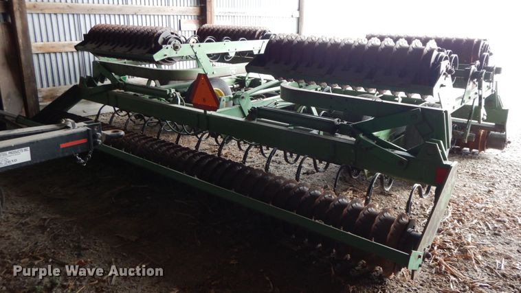 image for item FG9634 John Deere 970 cultipacker