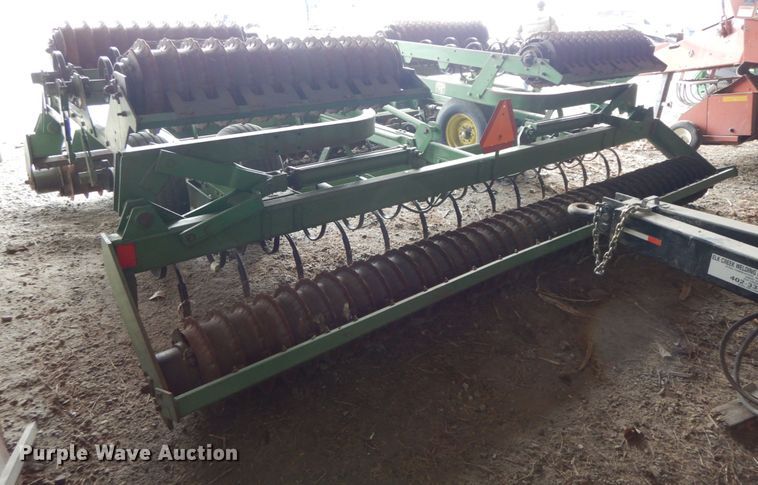 image for item FG9634 John Deere 970 cultipacker