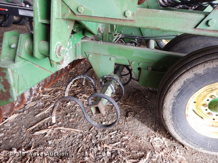 image for item FG9634 John Deere 970 cultipacker