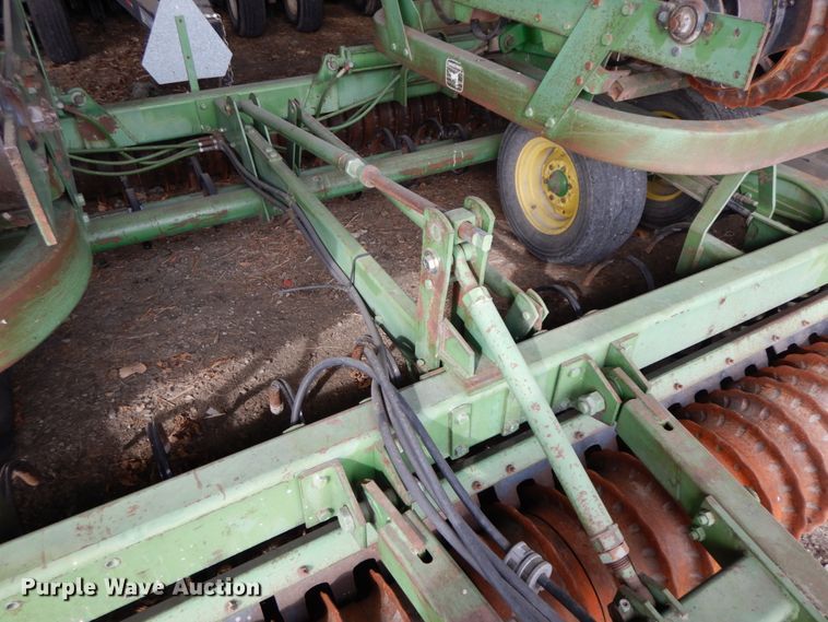 image for item FG9634 John Deere 970 cultipacker