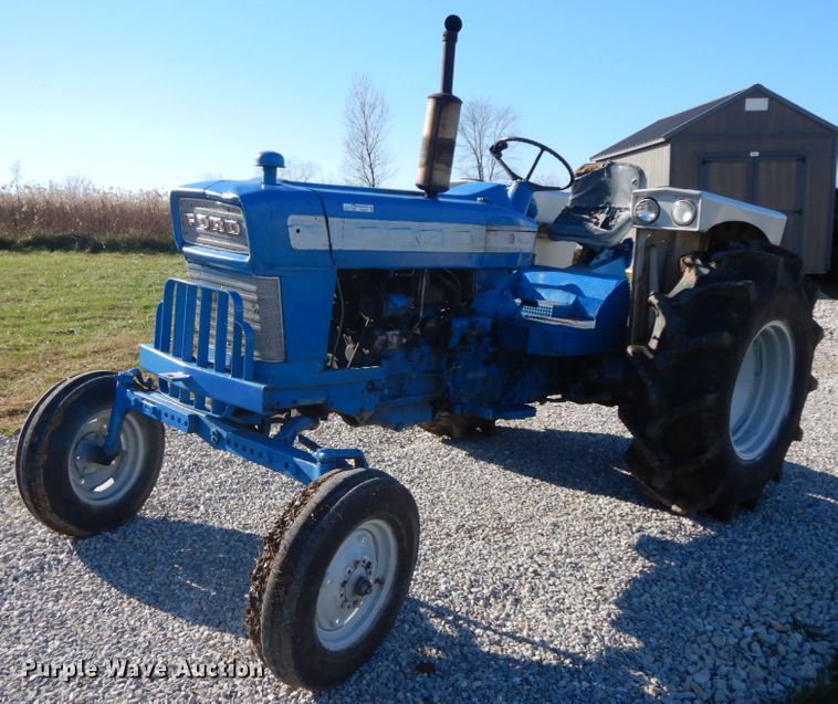 image for item FG9692 Ford 4000  tractor