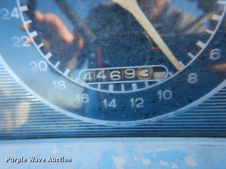 image for item FG9692 Ford 4000  tractor