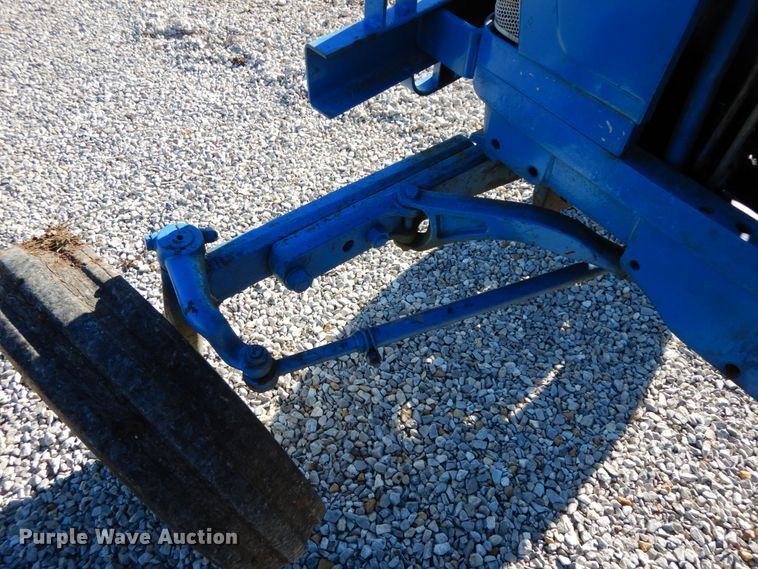 image for item FG9692 Ford 4000  tractor