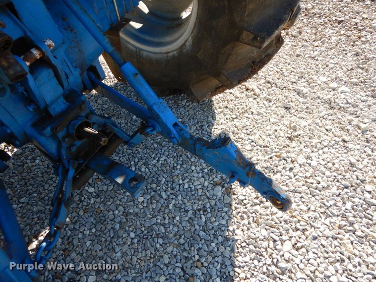 image for item FG9692 Ford 4000  tractor