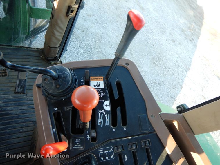 image for item FG9695 1996 John Deere 7600  tractor