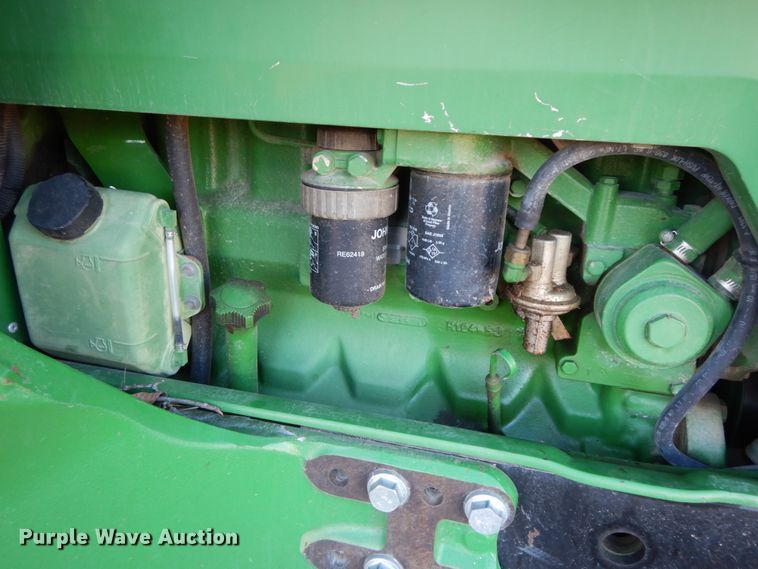 image for item FG9695 1996 John Deere 7600  tractor