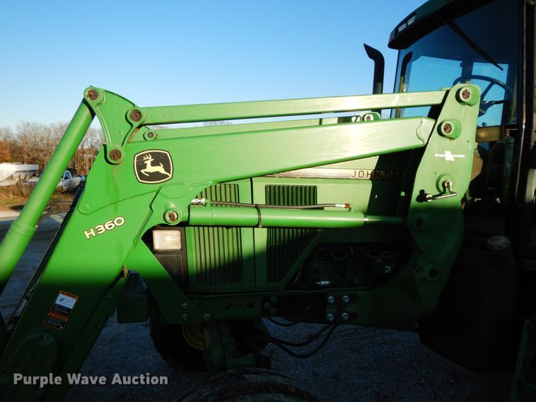 image for item FG9695 1996 John Deere 7600  tractor