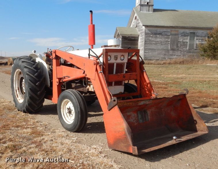 image for item FT9248 David Brown 990  tractor