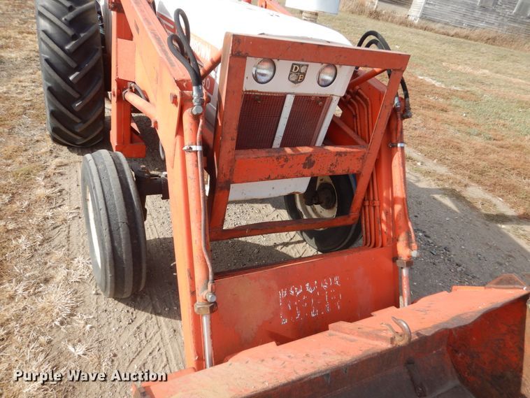 image for item FT9248 David Brown 990  tractor