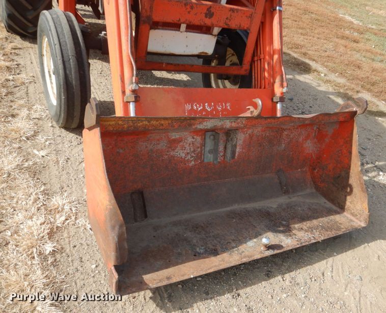 image for item FT9248 David Brown 990  tractor