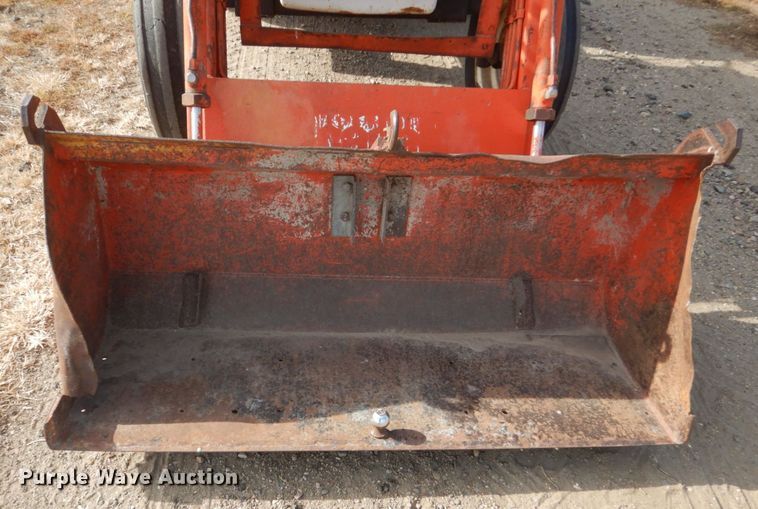 image for item FT9248 David Brown 990  tractor