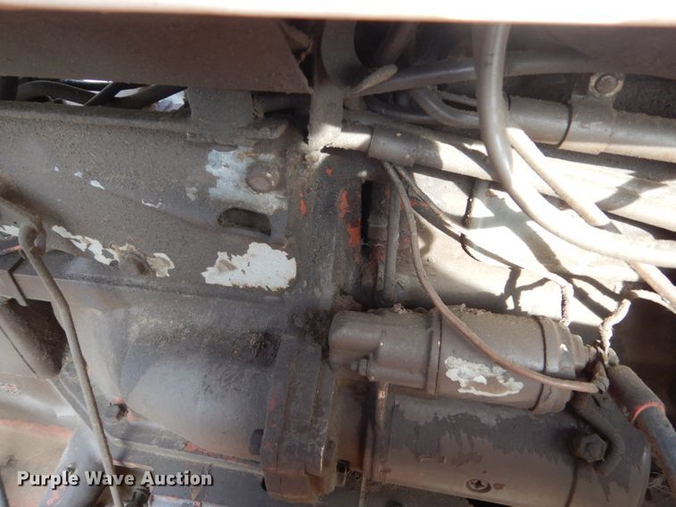 image for item FT9248 David Brown 990  tractor