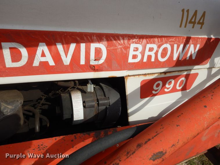 image for item FT9248 David Brown 990  tractor