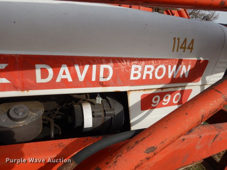 image for item FT9248 David Brown 990  tractor