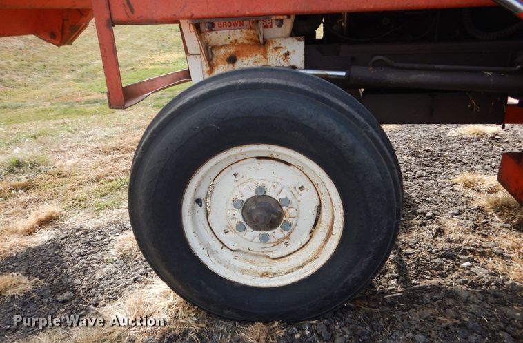 image for item FT9248 David Brown 990  tractor
