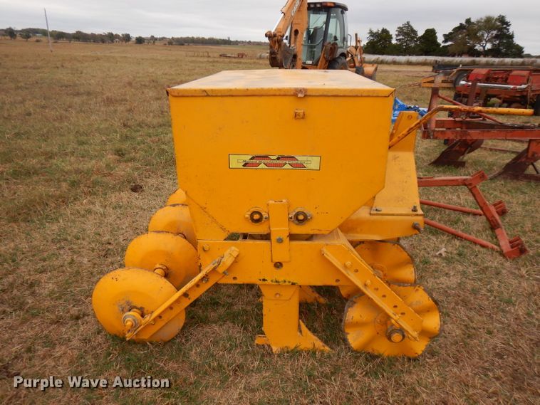 image for item FW9820 Ag equipment