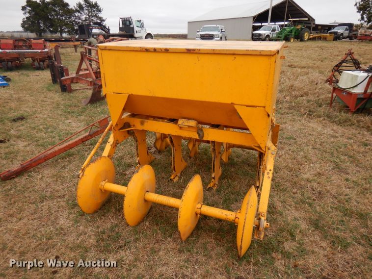 image for item FW9820 Ag equipment