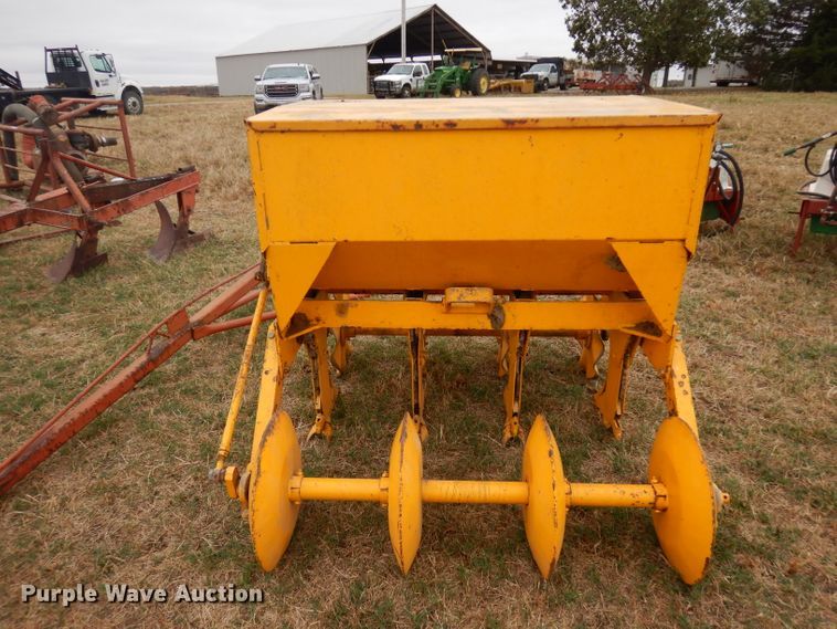 image for item FW9820 Ag equipment
