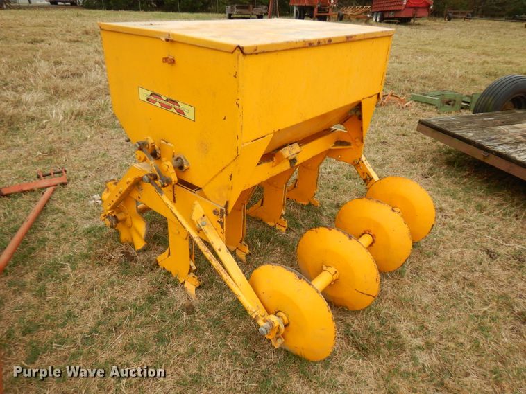image for item FW9820 Ag equipment