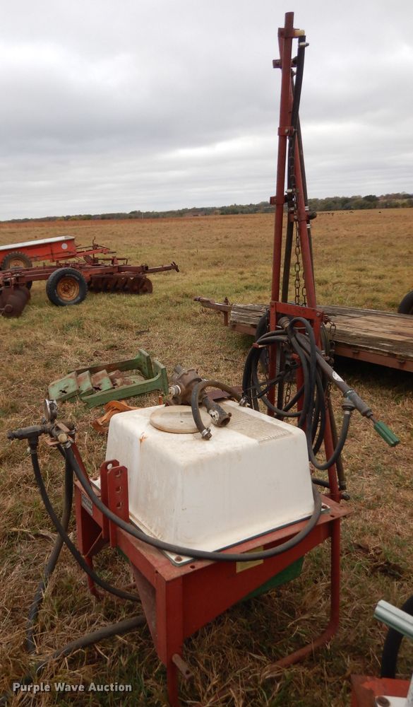 image for item FW9821 Ag equipment