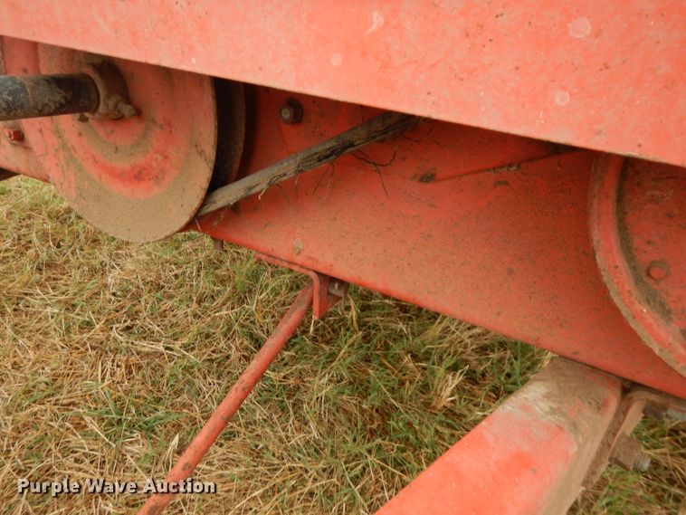 image for item FW9824 Massey-Ferguson 110 manure spreader