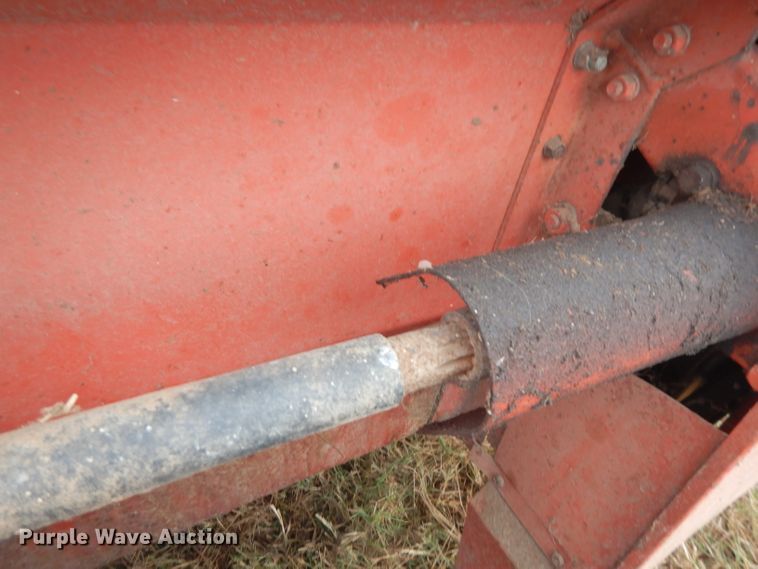 image for item FW9824 Massey-Ferguson 110 manure spreader