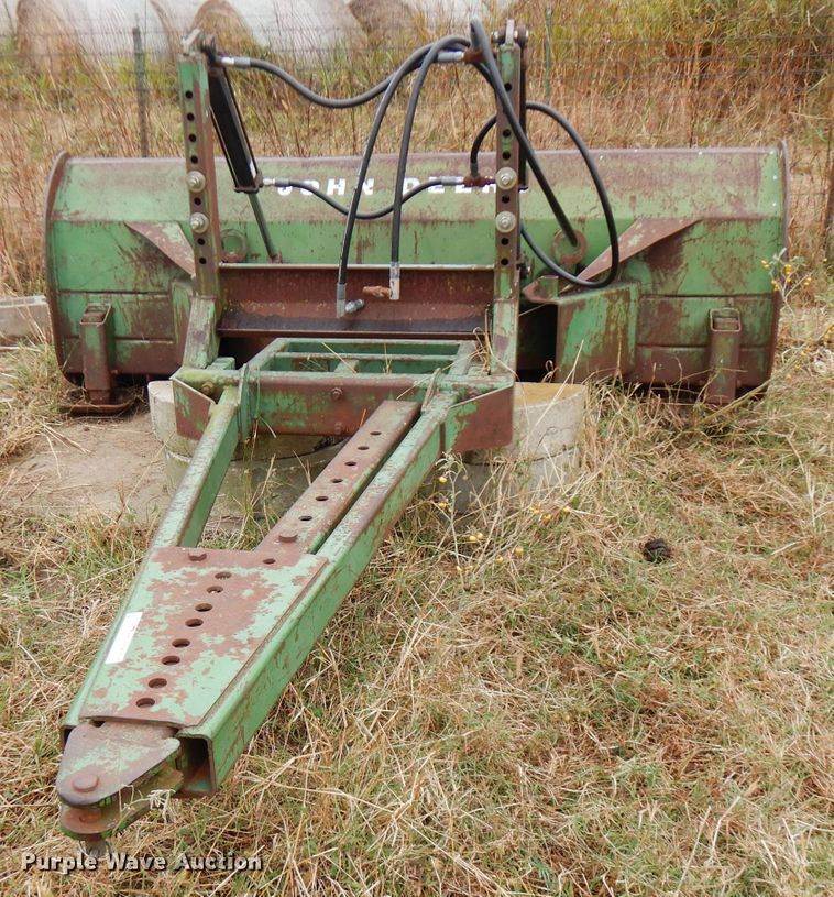 image for item FW9827 John Deere blade