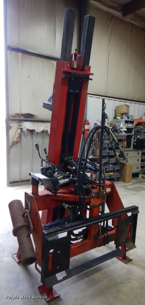 image for item FW9831 Wheatheart High & Heavy Hitter post driver