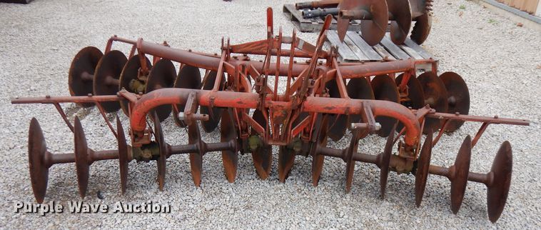 image for item FW9835 Massey-Ferguson 25 tandem disk