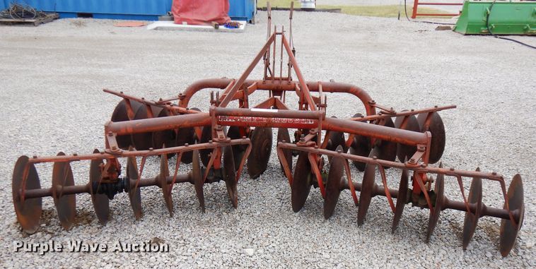 image for item FW9835 Massey-Ferguson 25 tandem disk