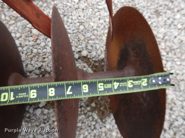 image for item FW9835 Massey-Ferguson 25 tandem disk