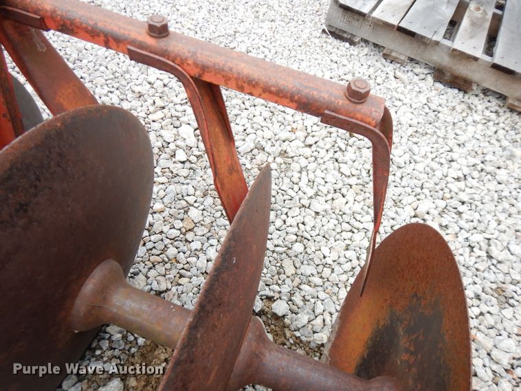 image for item FW9835 Massey-Ferguson 25 tandem disk