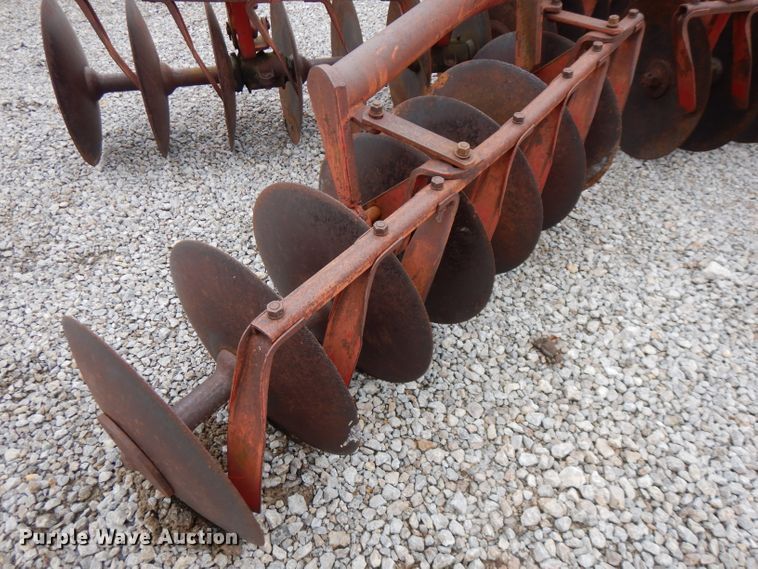 image for item FW9835 Massey-Ferguson 25 tandem disk