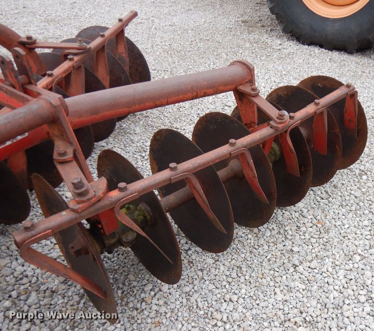 image for item FW9835 Massey-Ferguson 25 tandem disk